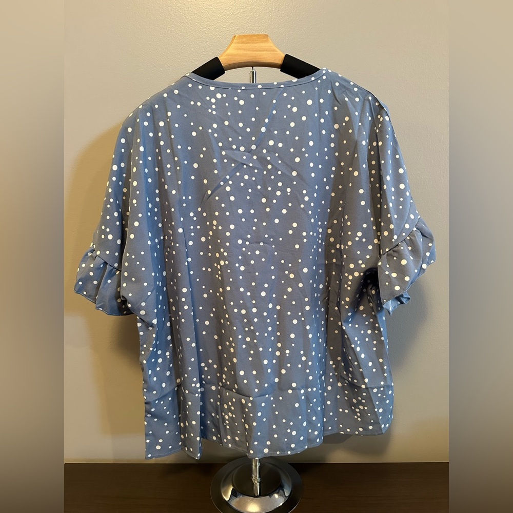 Blue Polka Dot V-Neck XL NIP - Picture 6 of 14